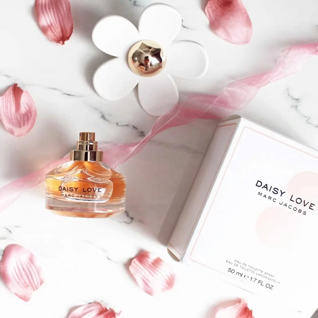 Marc Jacobs Daisy Love